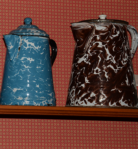 antique graniteware coffee pots-swirl patterns