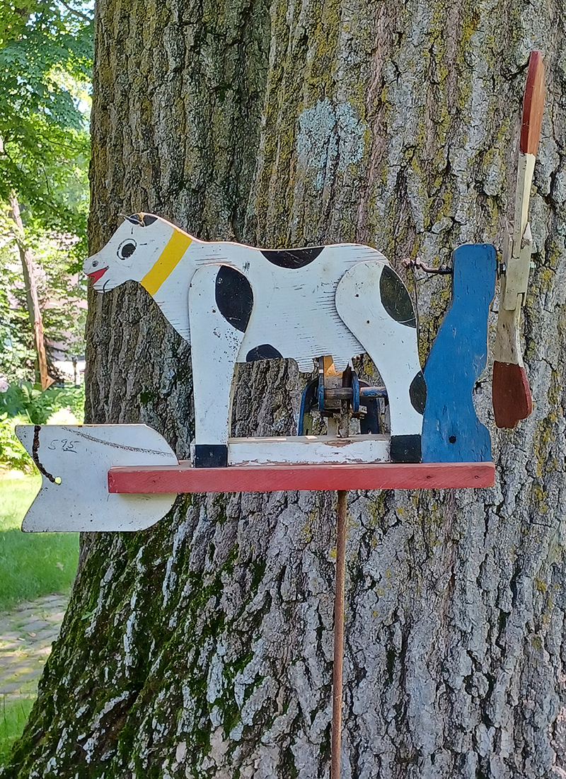 Laced plater of Blue Milk Glass