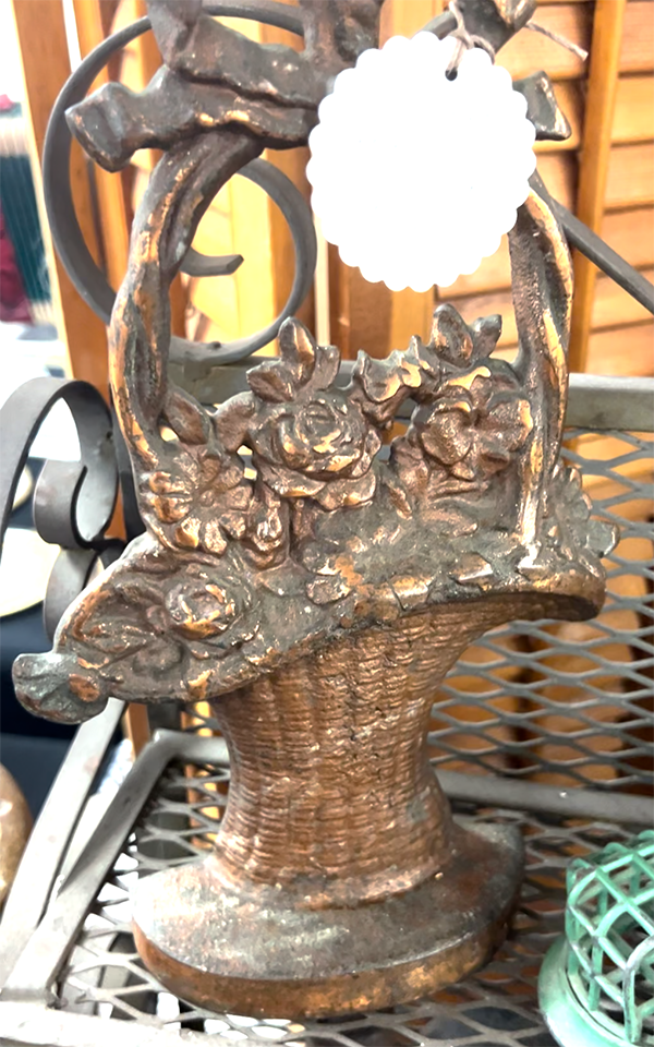 21baskets_600 rose basket