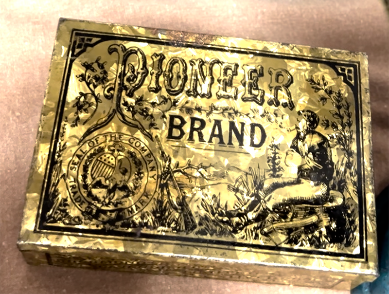cigar box