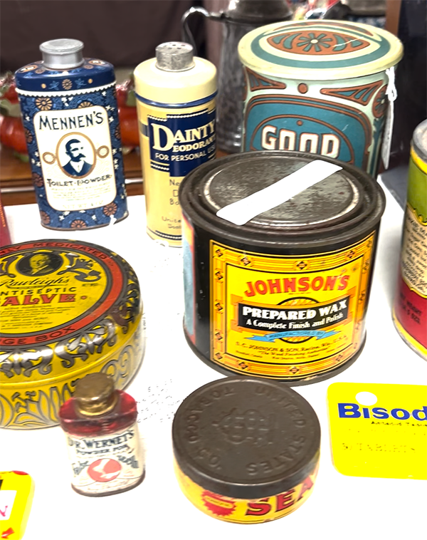 round tins